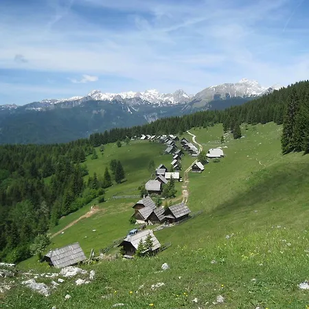 Apartma Fonda